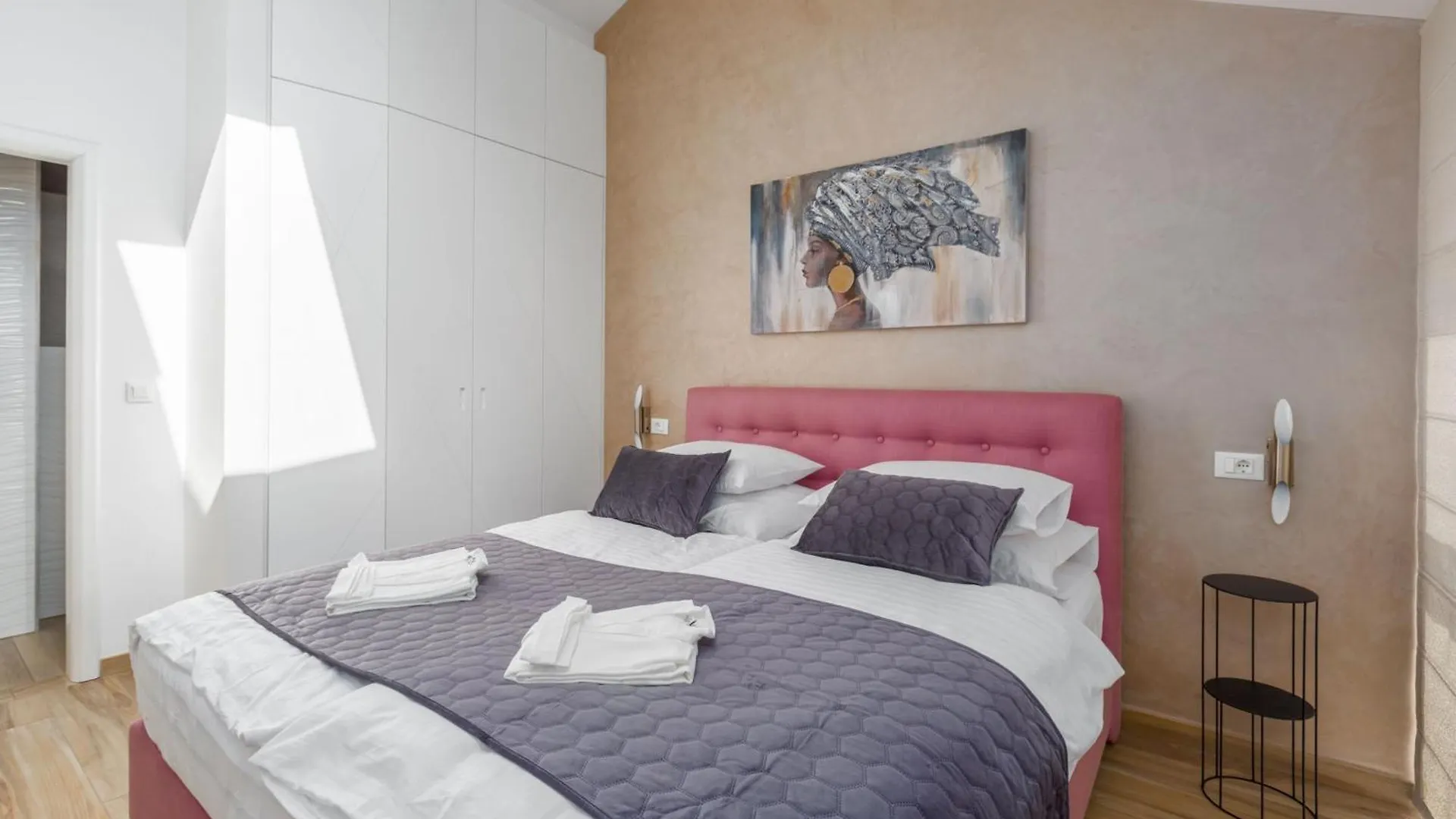 Villa Anabel Bei Porec Mit Pool, Jacuzzi Und Sauna Kastelir Croatia