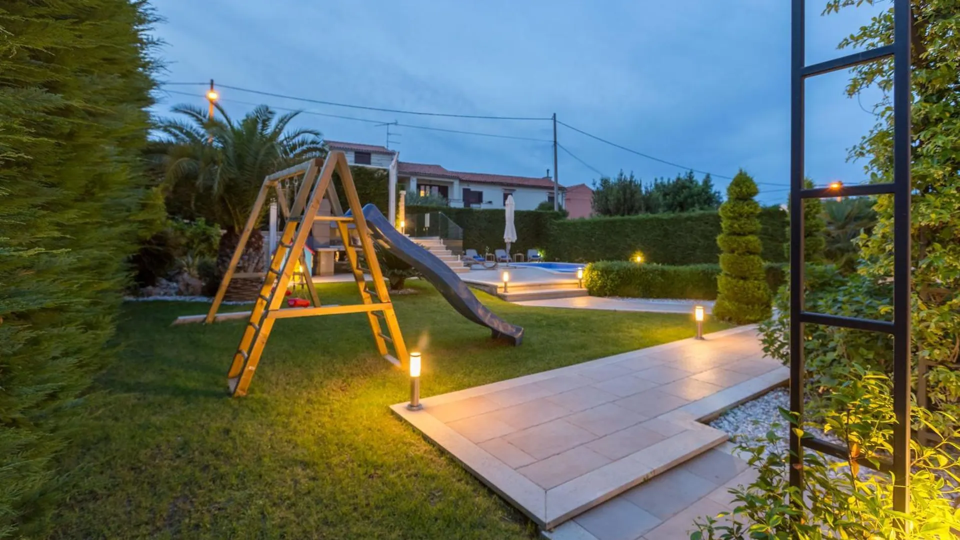 Villa Anabel Bei Porec Mit Pool, Jacuzzi Und Sauna Kastelir 0*,  Croatia